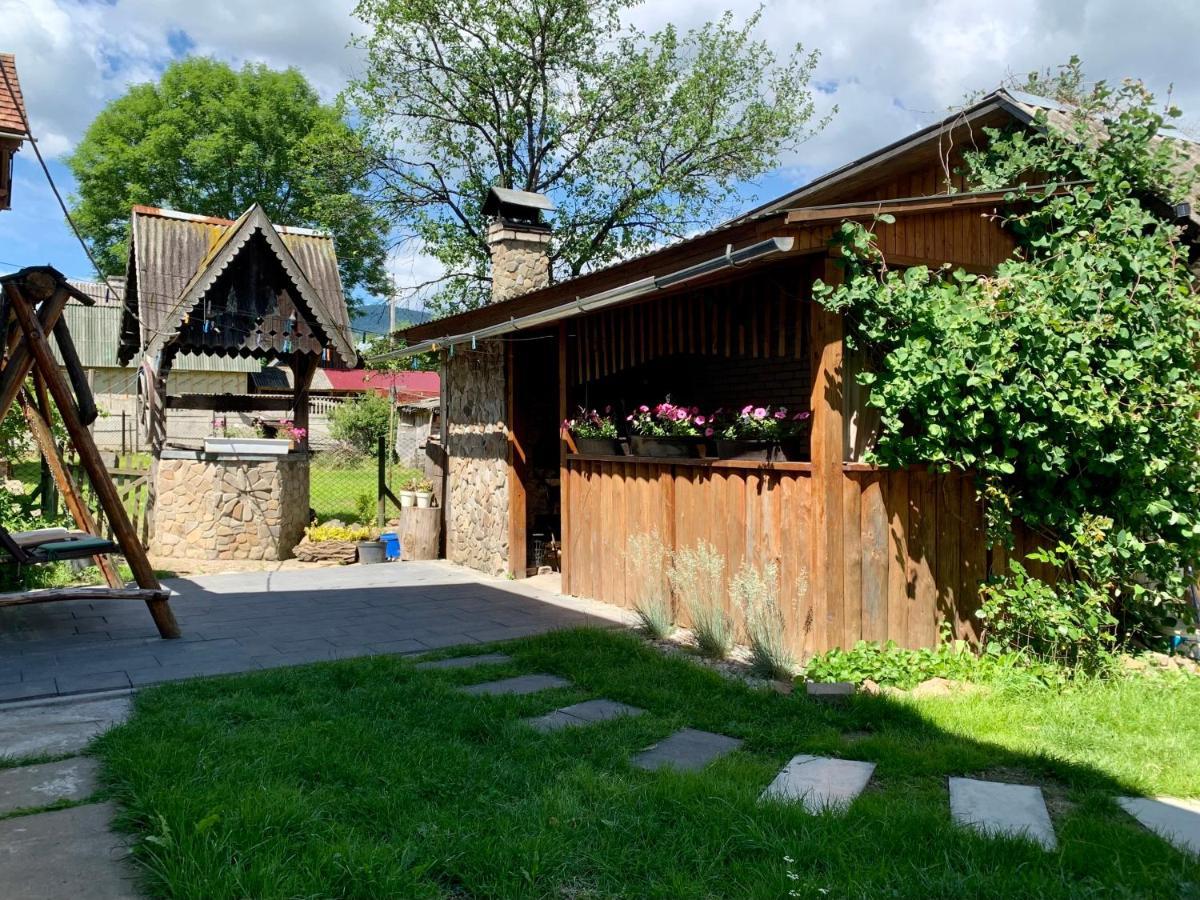 Ніч Над Карпатами Slavske Exterior foto